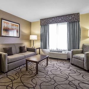 One Room Suite Roll Shower Disability Access or Non Smoking